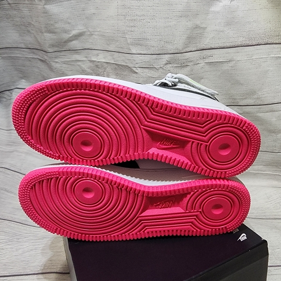 Size 8 - Nike Air Force 1 '07 Mid Electric W FD0866-100 - Picture 9 of 11